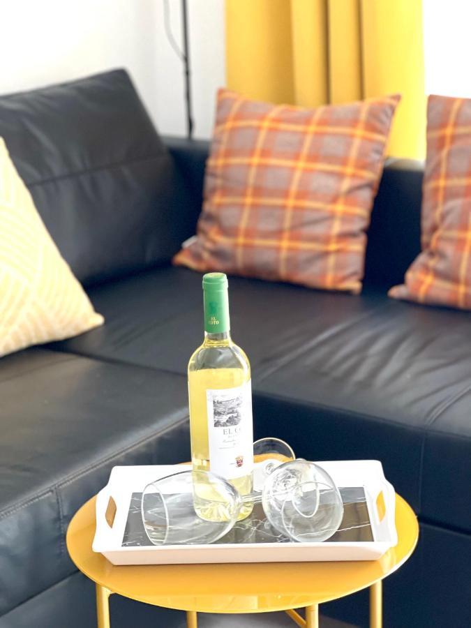 Paola Comfort Apartment Коста Калма Экстерьер фото