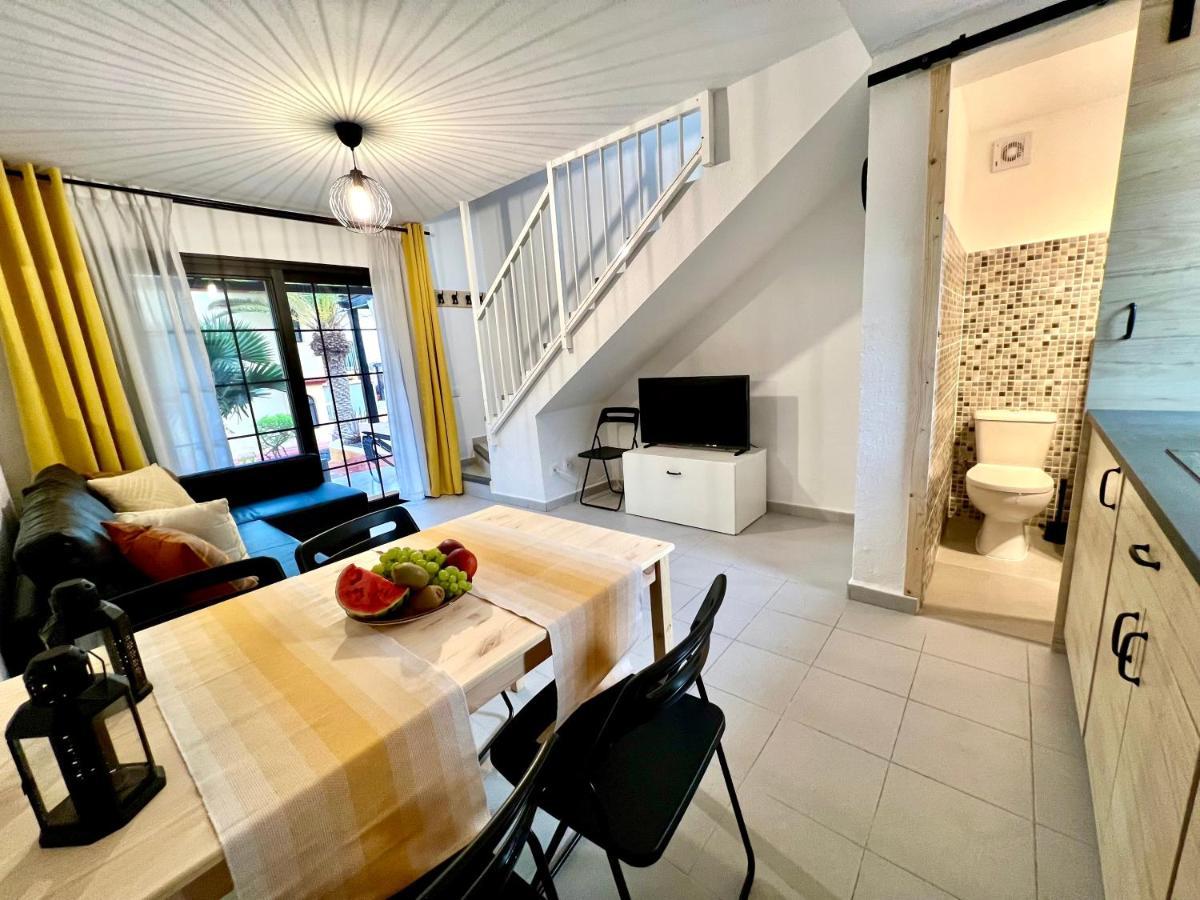 Paola Comfort Apartment Коста Калма Экстерьер фото